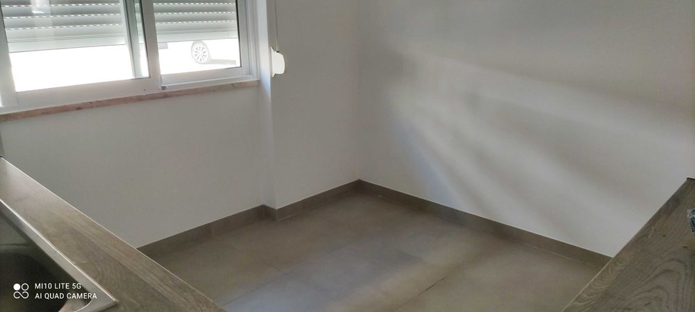 Apartamento T2 todo Remodelado na Baixa da Banheira