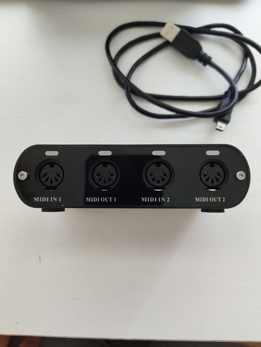 Midiplus MIDI 2x2 - interfejs USB MIDI