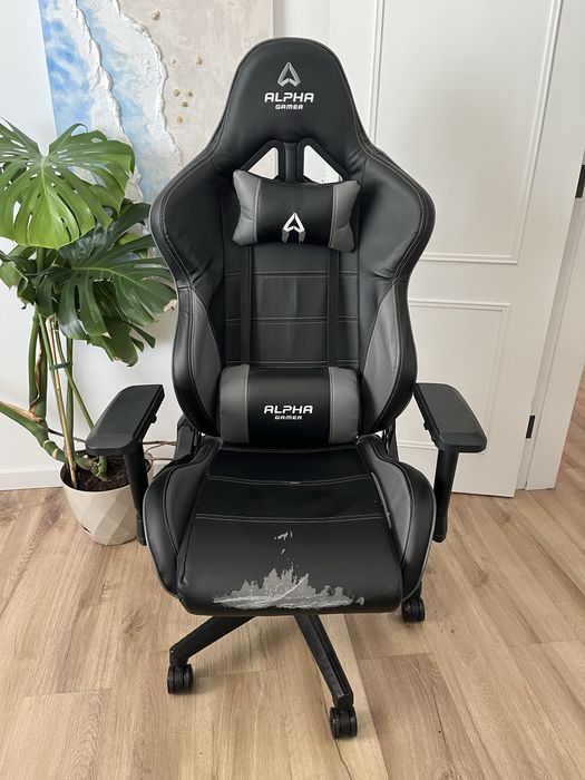 Cadeira de Gamer/ Secretária