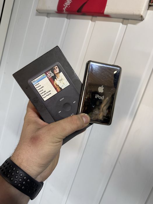 ipod classic 80gb - купити аудіотехніку - Ціна на OLX.ua