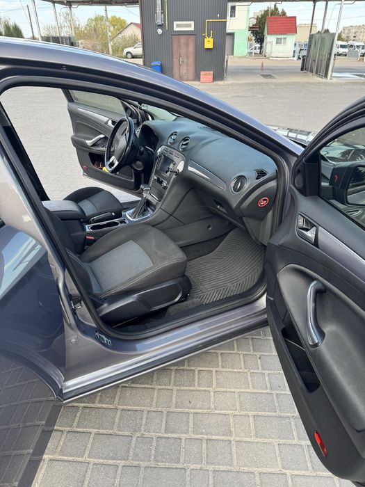 Продам власний авто FORD MONDEO 4 2010р рестайл