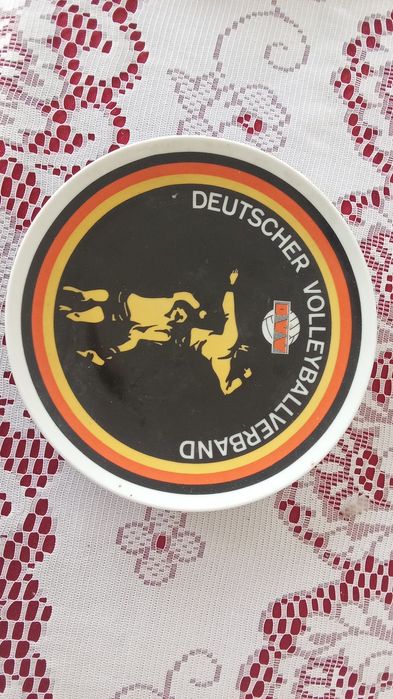 2 PRATOS Decorativos para Parede. 4 Fotos.