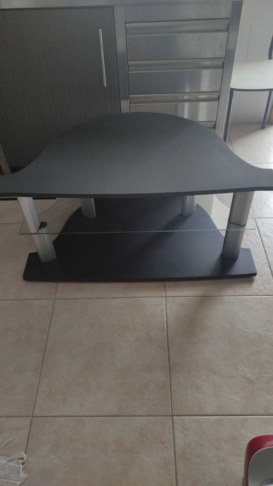 Mesa para TV - Madeira/Vidro