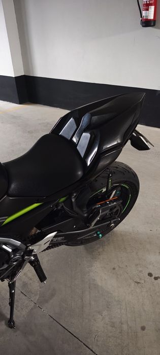 Kawasaki Z650 ABS Muitos Extras!