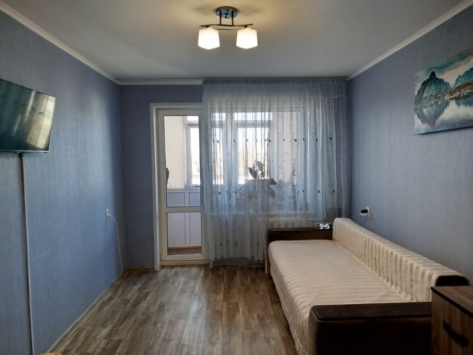 2-кімн квартира з КАПІТАЛЬНИМ ремонтом, меблі і техніка