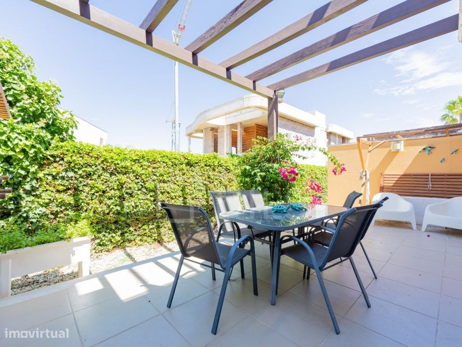 Moradia Geminada T3 para arrendamento, Vilamoura, Algarve