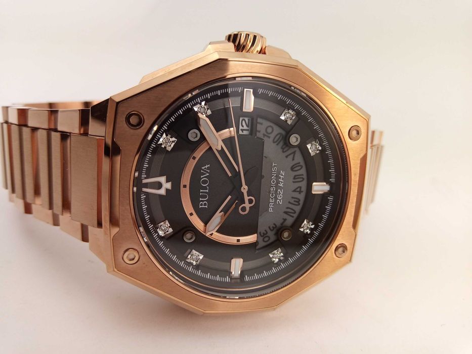 Bulova X Diamon 97D129 - 8 бриллиантов, точность 262кГц, гнутый сапфир