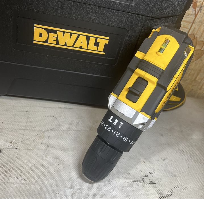 Ударний Шуруповерт DeWALT DCD680 18V | 2 АКБ Кейс