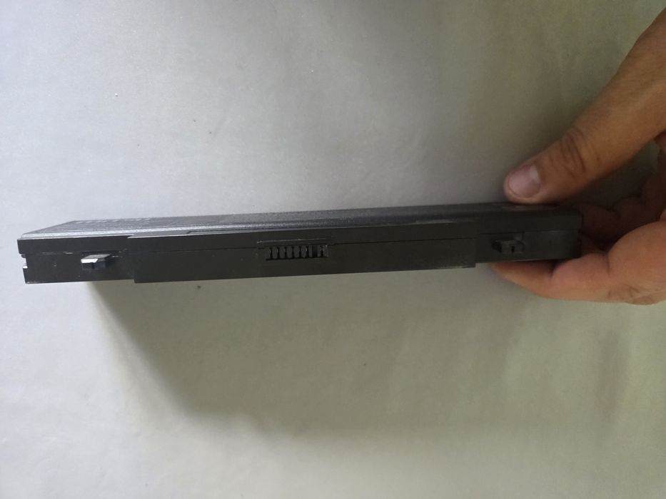 Sprzedam baterię do Laptopa Samsung NP-SA11H (Stan nieznany)