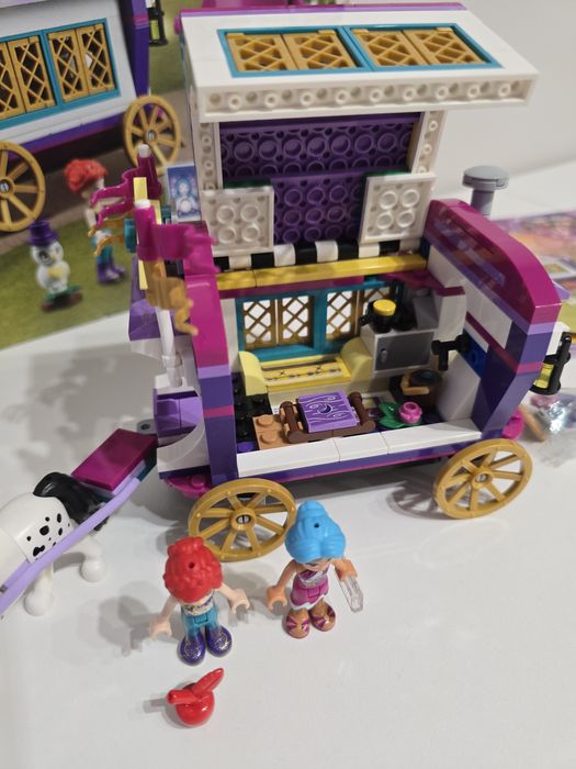 LEGO Friends. Magiczny wóz 41688