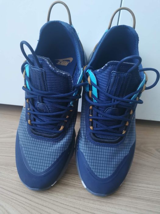 Sneakersy React Live Granatowy Nike rozm 41.