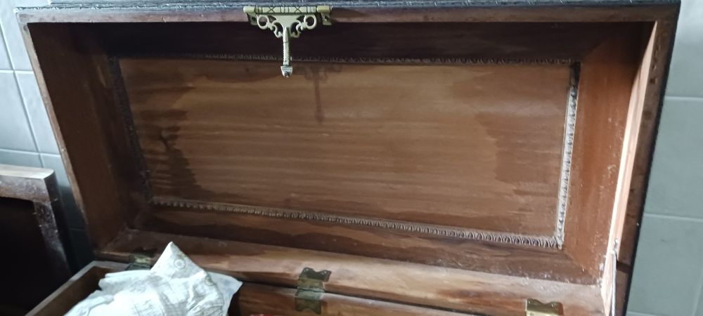 Arca de madeira vintage