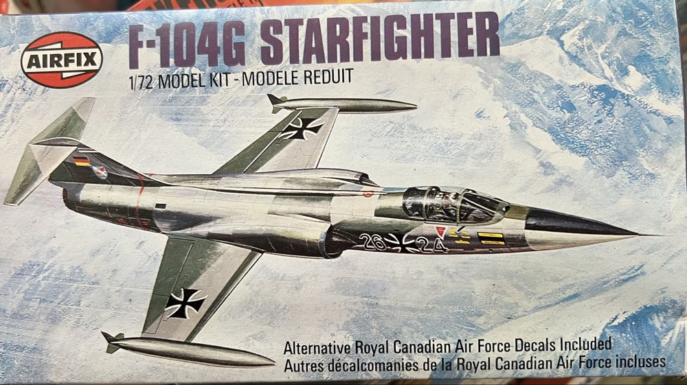 27 Kits montagem avioes e barcos