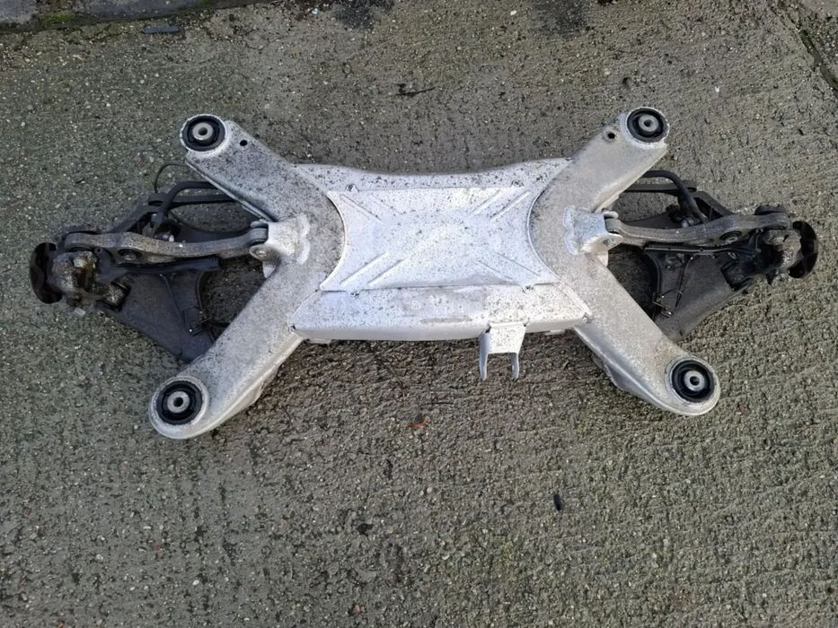 Zawieszenie Sanki Belka Tył Tylne Komplet Audi A8 D3 VW Phaton