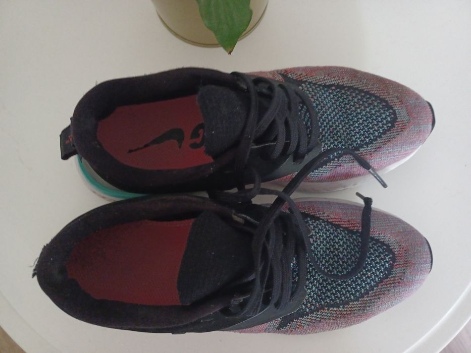 Buty do biegania Nike r. 37.5