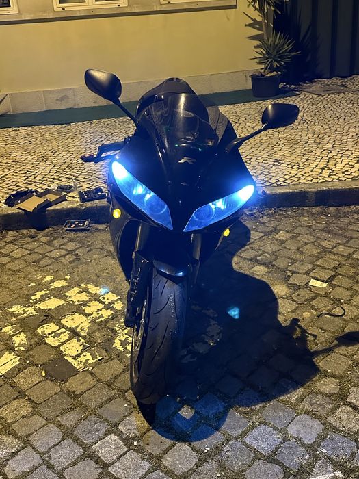 Yamaha YZF-R1 2004 - Impecável