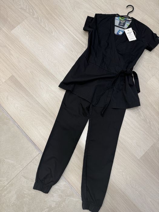 Форма медицинская или для бьюти сферы,  xs