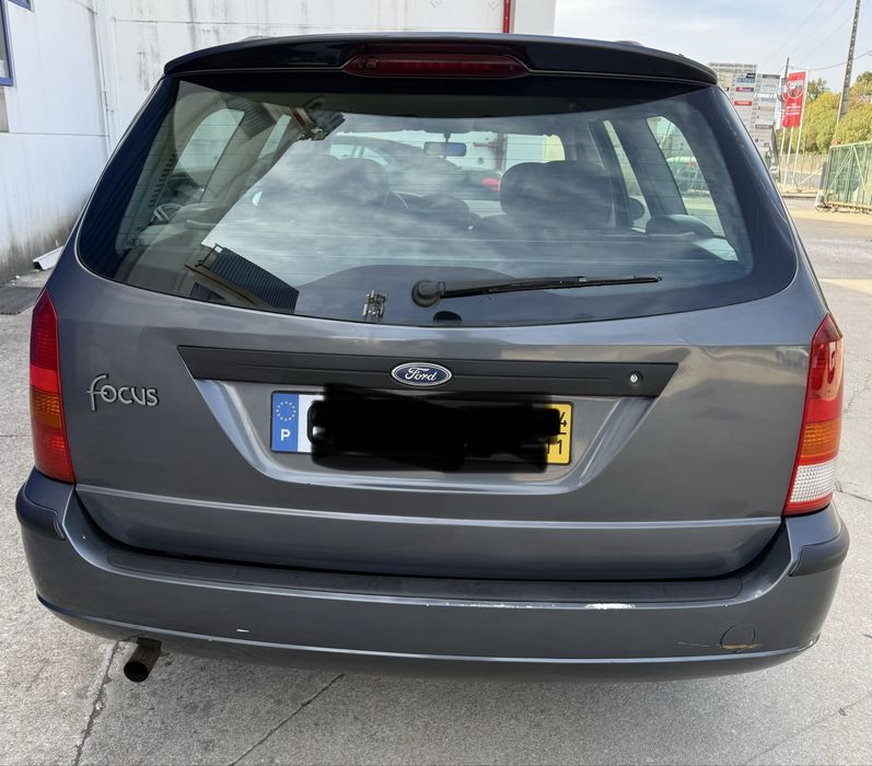 Vendo ford focus 2004 gasolina 1.4 foto 2
