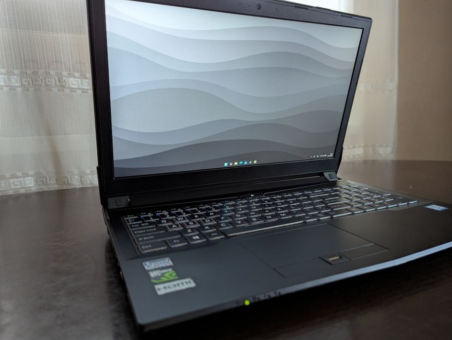 Ігровий ноутбук  (ОЗУ 16Гб DDR) Nvidia geforce Gtx 1050 Intel core i 7