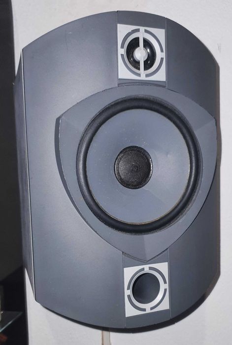 Colunas B&W Rock Solid Monitor