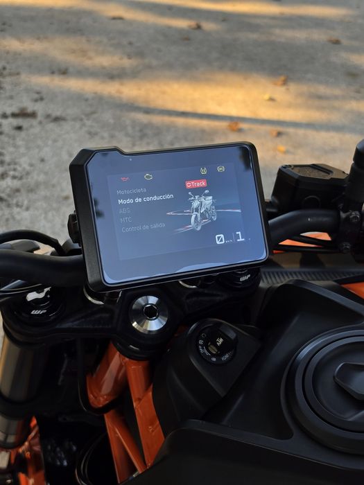 KTM DUKE 390 (GEN 3) 2024