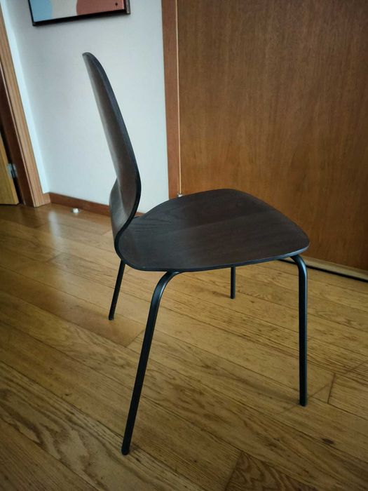 Cadeira elegante como nova