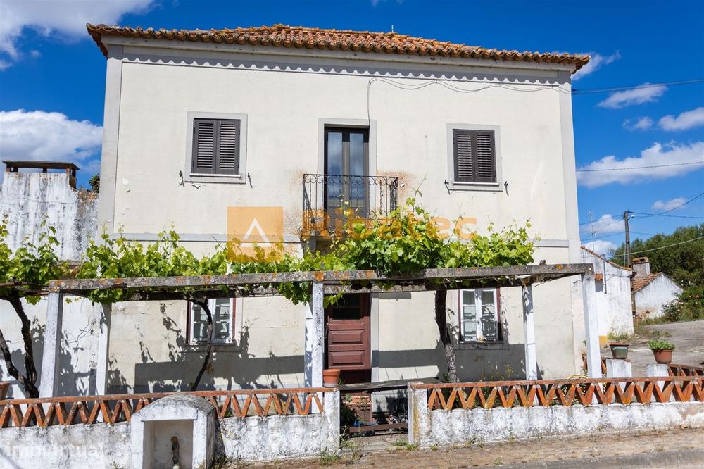 Moradia nas Courelinhas, Couço