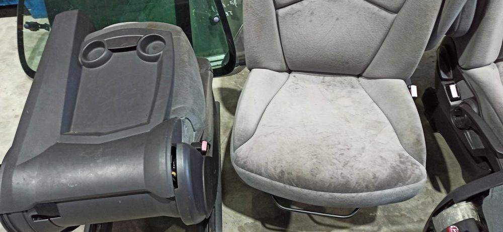 Bancos Citroen C8