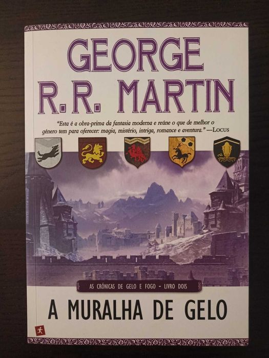 Livros «A Guerra dos Tronos» e «A Muralha de Gelo», de G.R.R. Martin