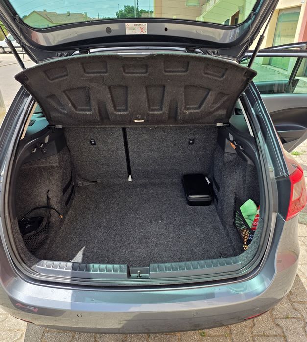 SEAT Ibiza ST — fotografia 3