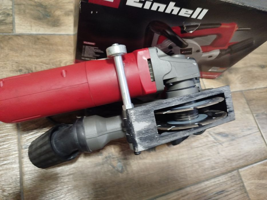 Bruzdownica Einhell TC-MA 1300