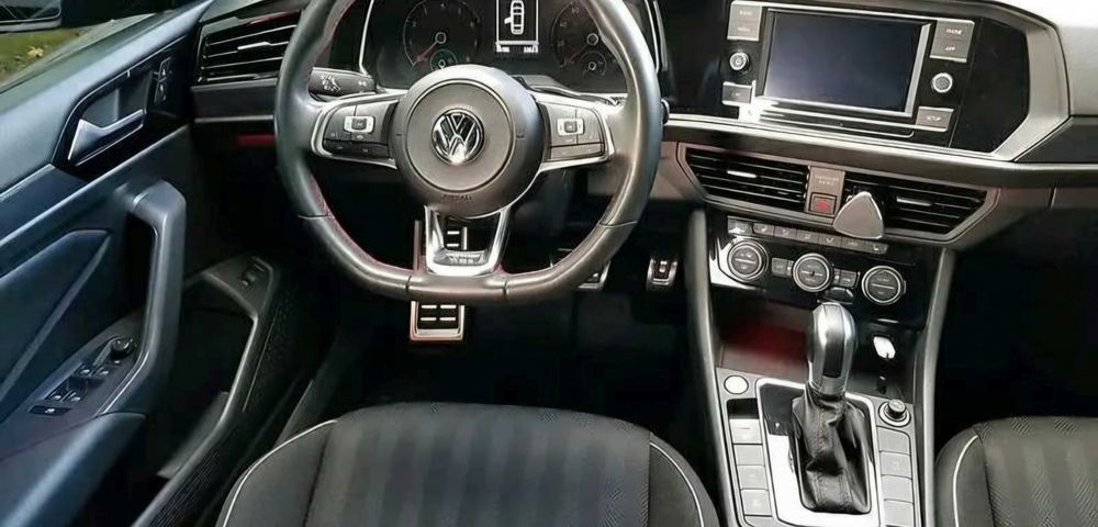 Volkswagen Jetta Gli 2.0L