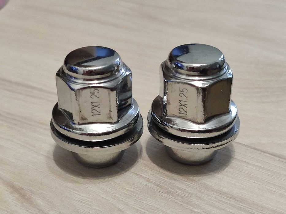 Гайка на  колесо м12х1.25 Тойота , Мітсубісі. 2 штуки 100 грн!
