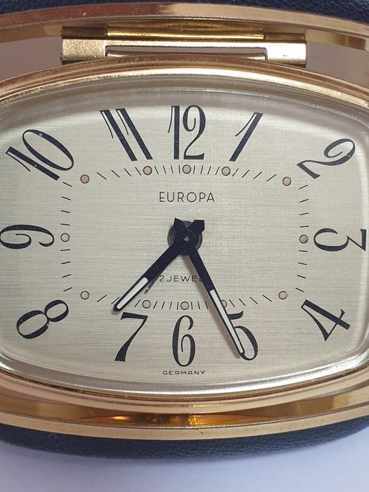 Despertador de viagem vintage Europa - à funcionar