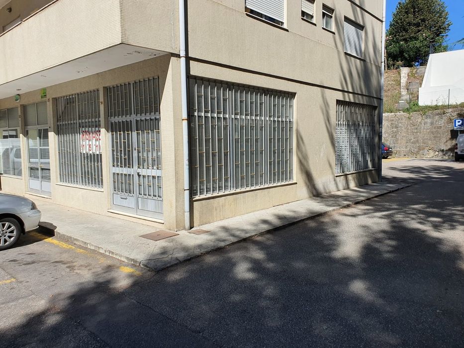 Loja para arrendamento