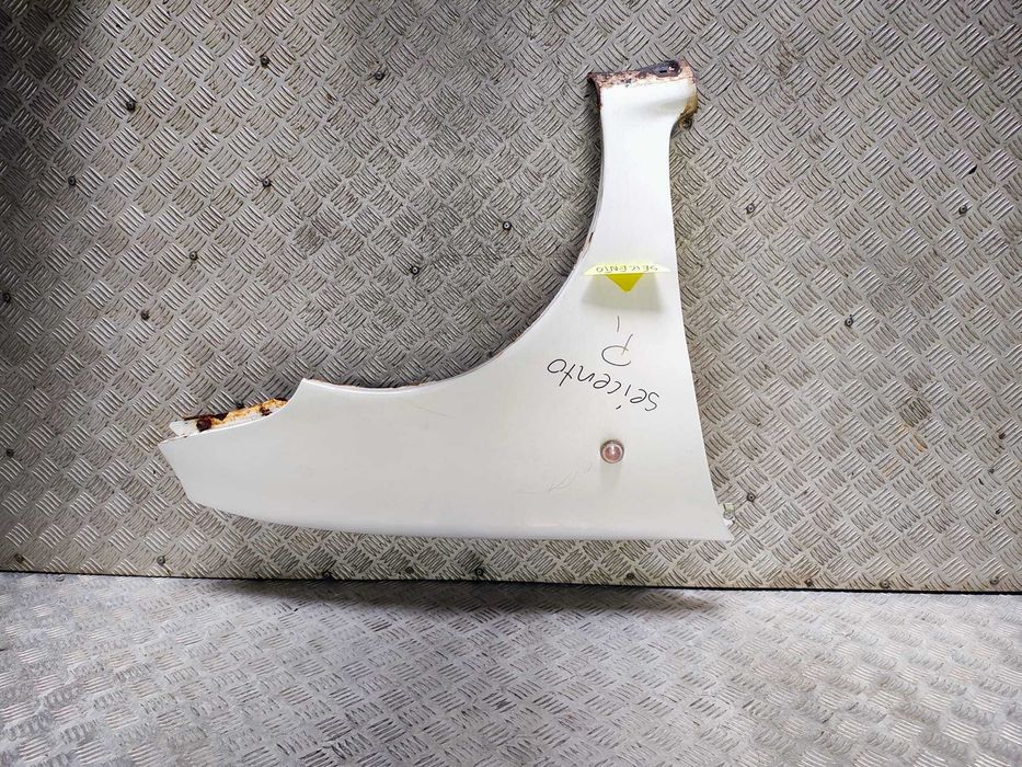 seicento błotnik prawy