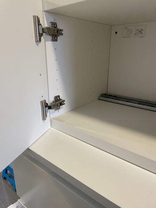 Combinação armario parede Besta Ikea