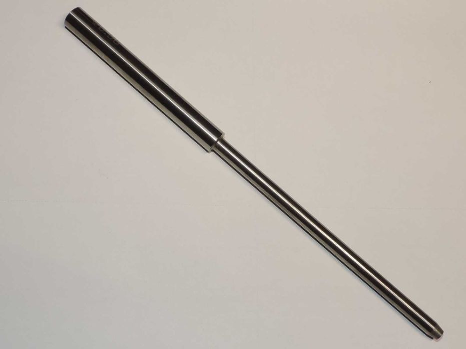 Piloty centrujące do wytaczarki do gniazd zaworowych węglik spiekany