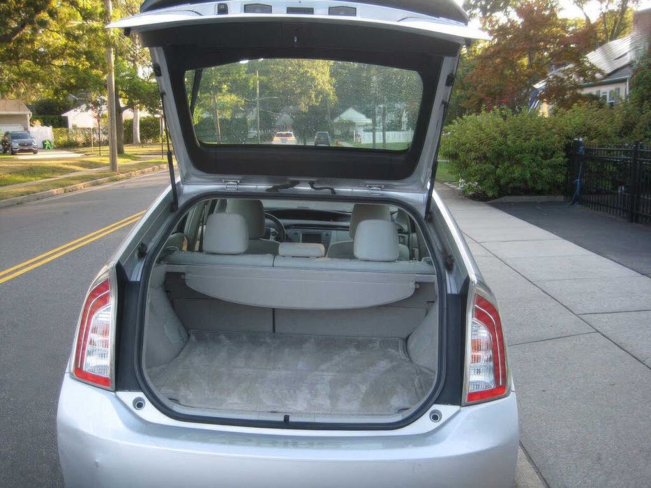 Toyota Prius      2013