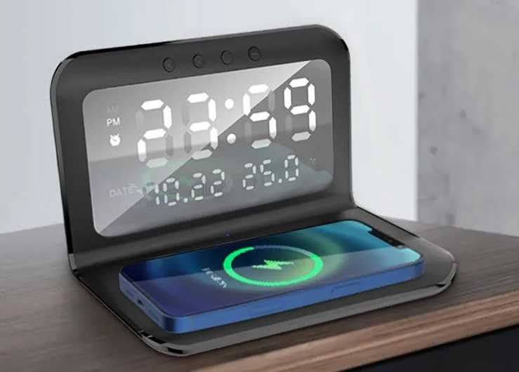 Bezprzewodowa ładowarka 15 W z termometrem budzik temperatura
