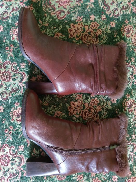 Зимние сапоги из натуральной кожи и меха, 24 см по стельке