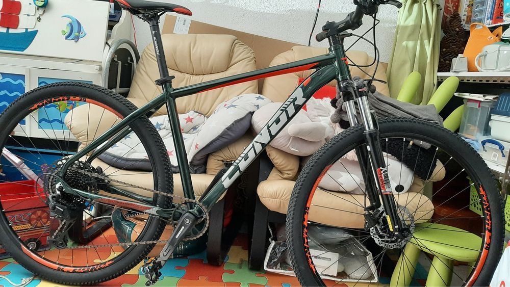 Bicicleta todo o terreno - Conor 9500
