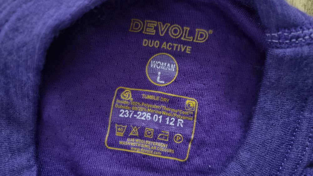 Bluzka termiczna wełniana Devold merino wool bielizna