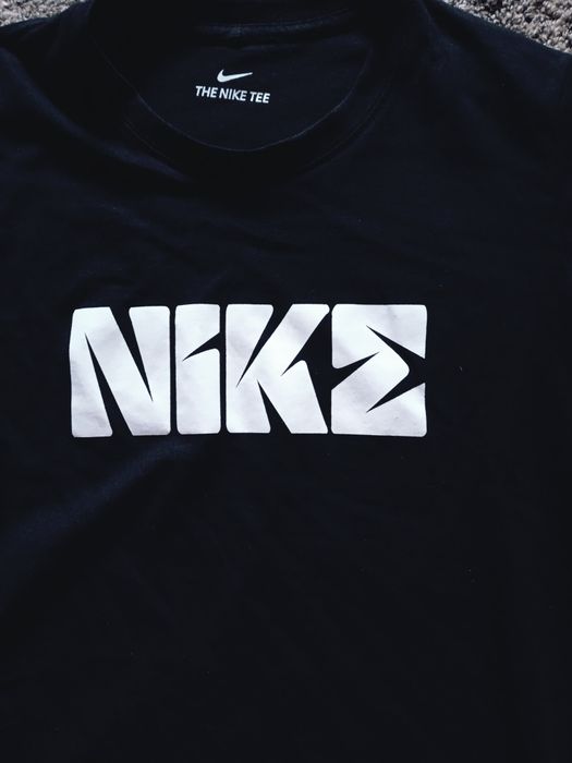 Футболка Nike ..