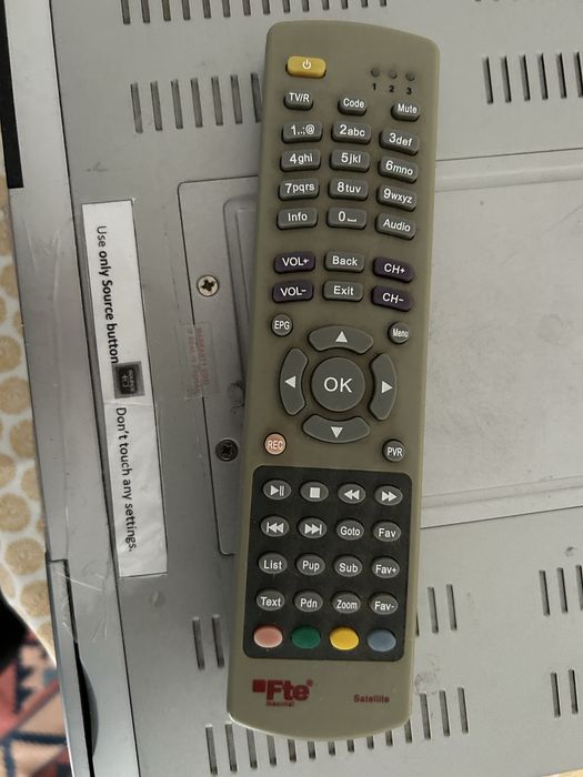 2 Receptor satelie  FTE Max S402 PVR