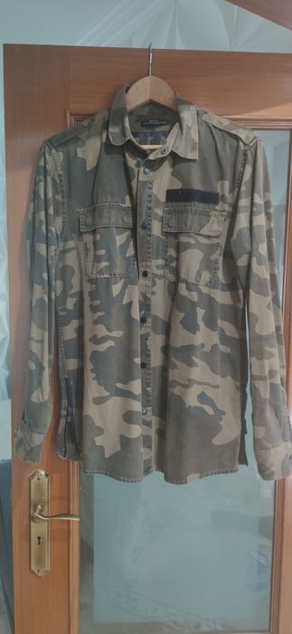 Camisa tropa Bershka