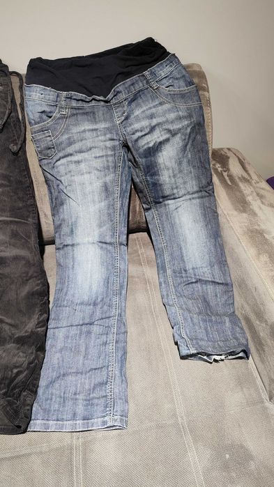 Zestaw odzieży ciążowej