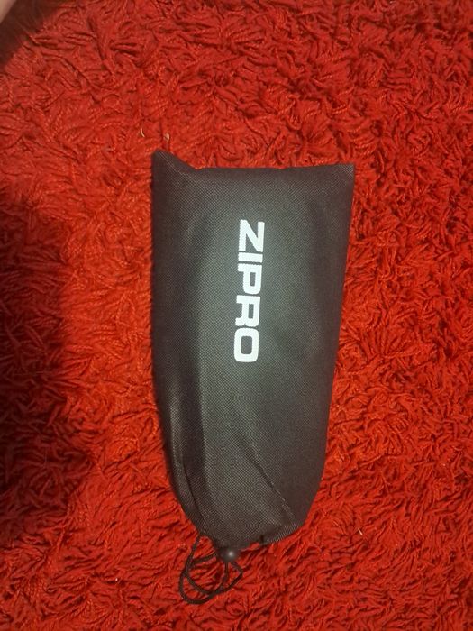 Nowe gumy Zipro 2 szy