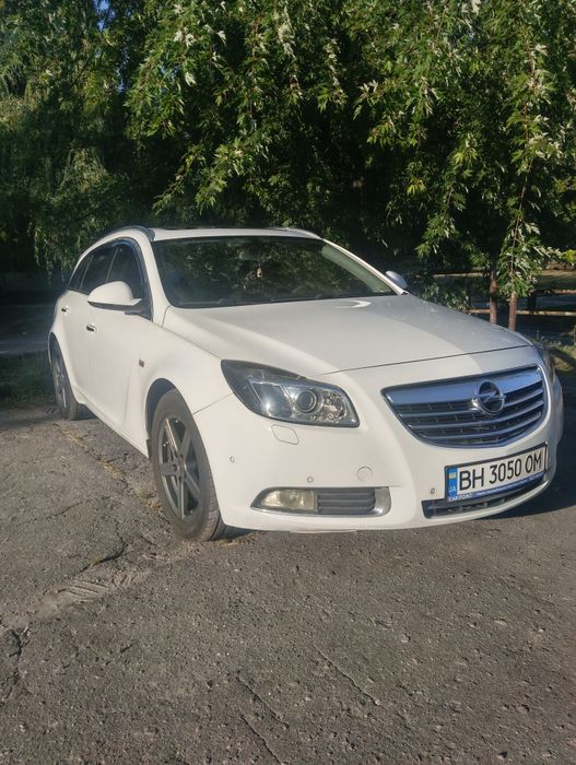 Opel insignia 13-го года full комплект кожа панорама