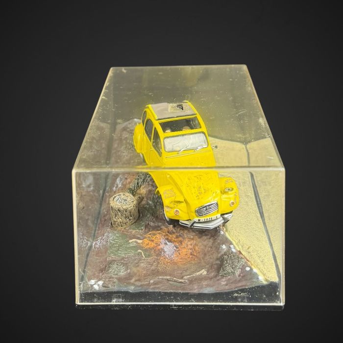 Citroen 2CV James Bond 007 For Your Eyes Only Model 1/43 J6/033020